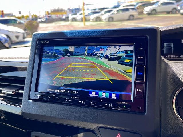 HONDA N BOX CUSTOM 2022 Image 31