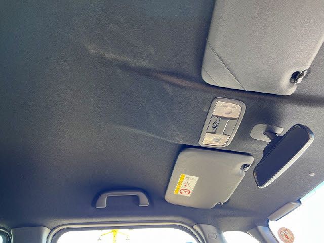 HONDA N BOX CUSTOM 2022 Image 31