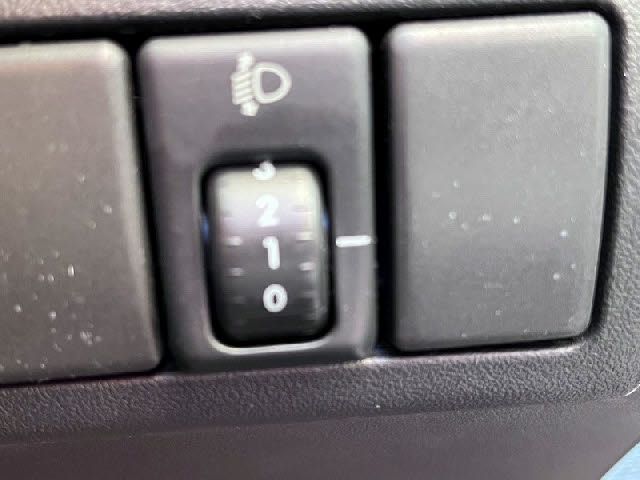 SUBARU R2 2010 Image 31