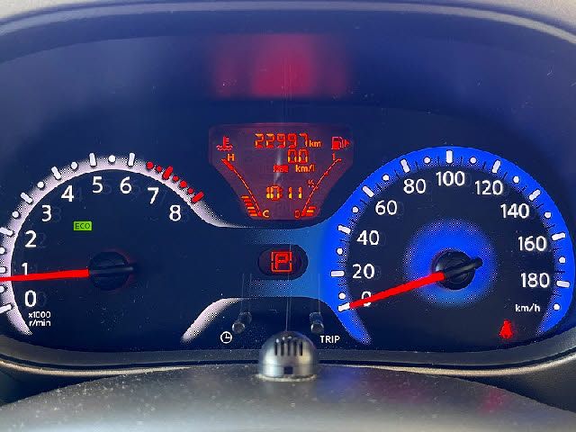 NISSAN CUBE 2017 Image 31