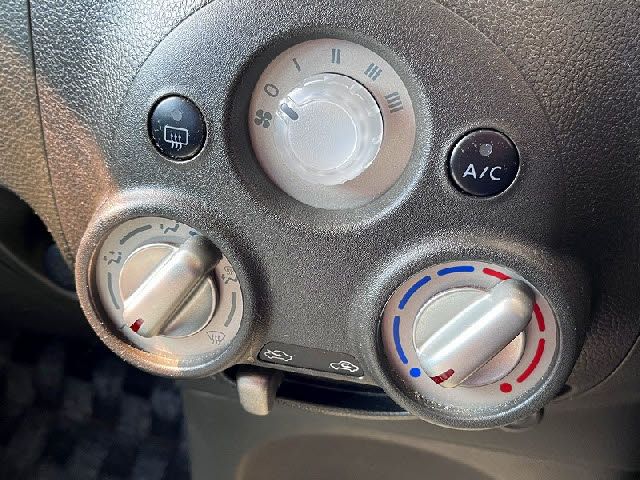 NISSAN CUBE 2017 Image 31