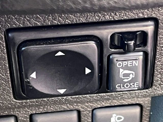 NISSAN CUBE 2017 Image 31