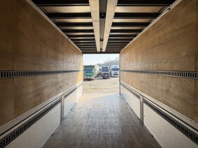 HINO PROFIA 2021 Image 31