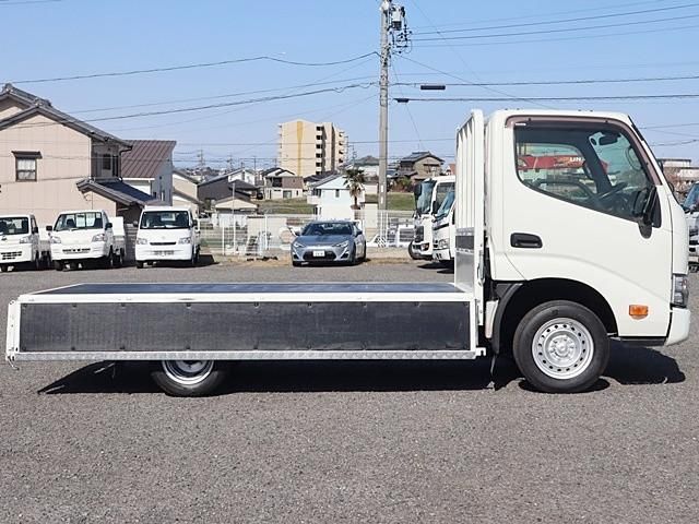TOYOTA DYNA 2021 Image 31
