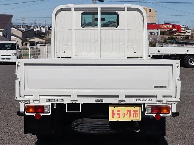TOYOTA DYNA 2012 Image 31