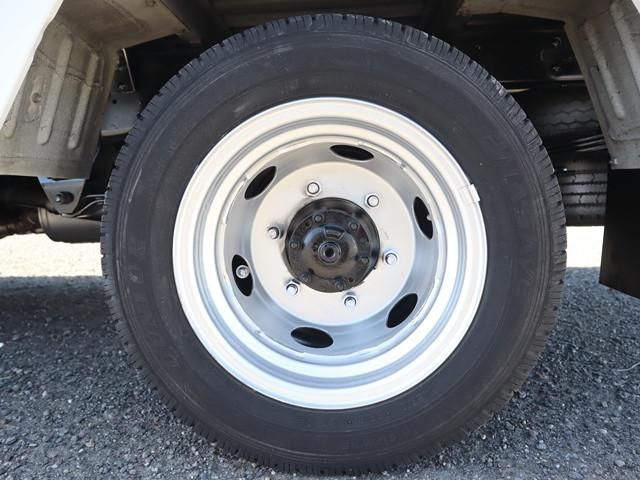 TOYOTA DYNA 2012 Image 31