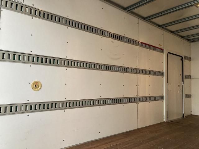 HINO DUTRO 2013 Image 31