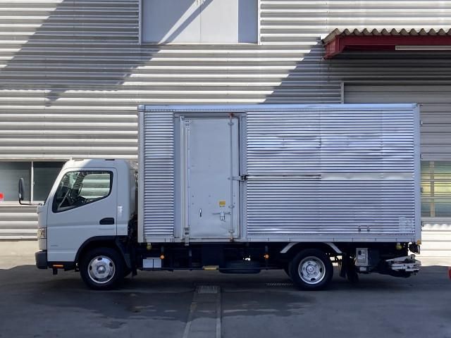 MITSUBISHI CANTER 2019 Image 31