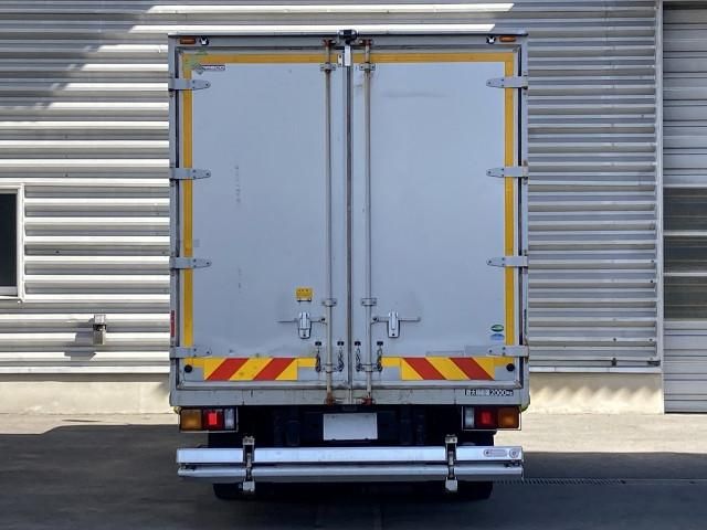 MITSUBISHI CANTER 2019 Image 31
