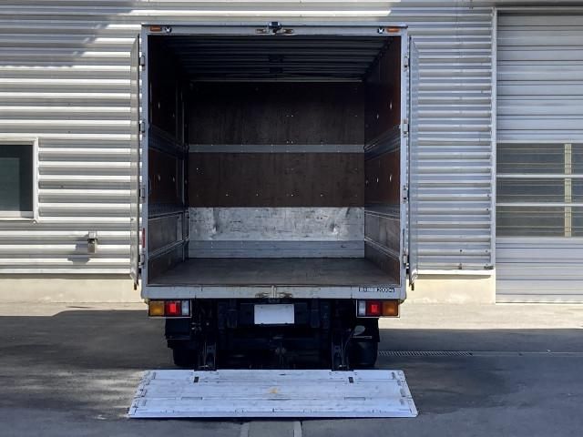 MITSUBISHI CANTER 2019 Image 31