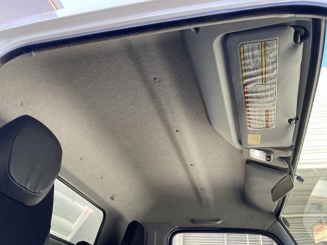 MITSUBISHI CANTER 2019 Image 31