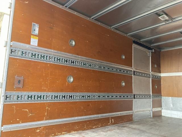 MITSUBISHI CANTER 2019 Image 31