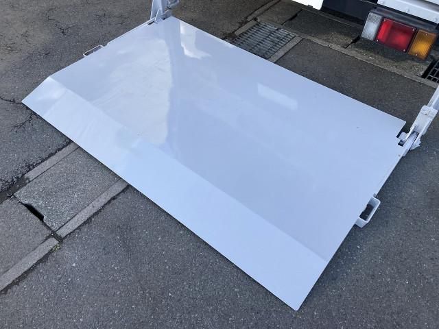 ISUZU ELF 2015 Image 31