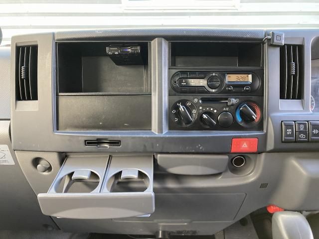 ISUZU ELF 2015 Image 31