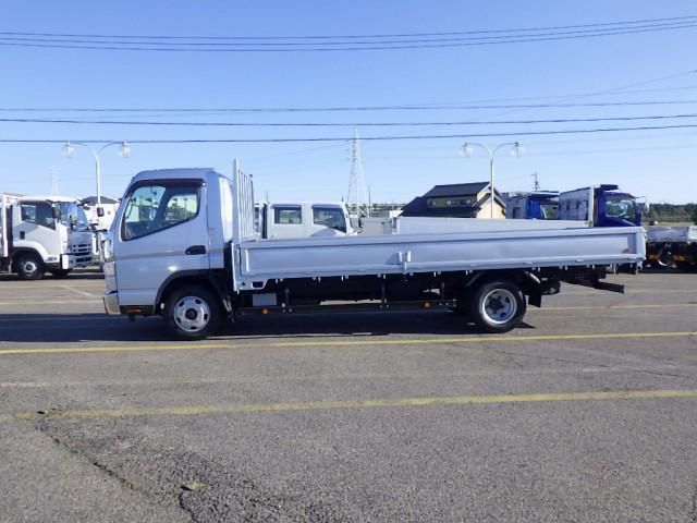 MITSUBISHI CANTER 2015 Image 31