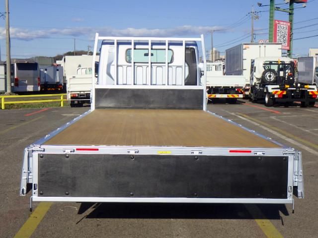 MITSUBISHI CANTER 2015 Image 31