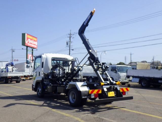 ISUZU FORWARD 2023 Image 31