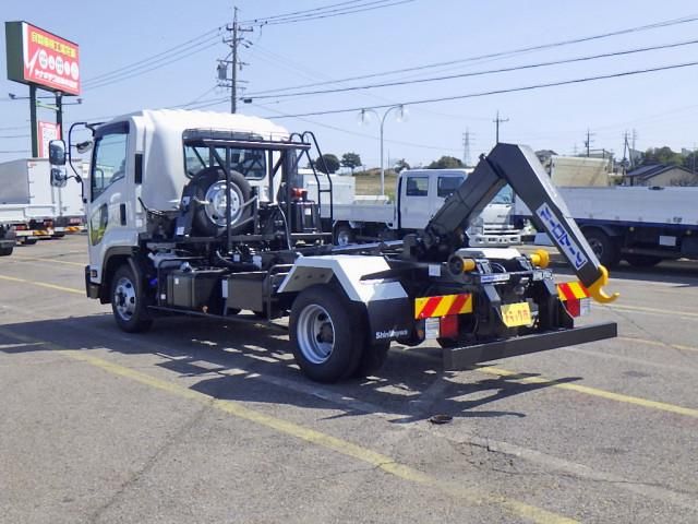 ISUZU FORWARD 2023 Image 31