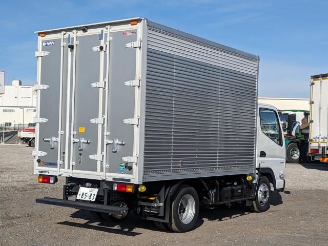 MITSUBISHI CANTER 2024 Image 31