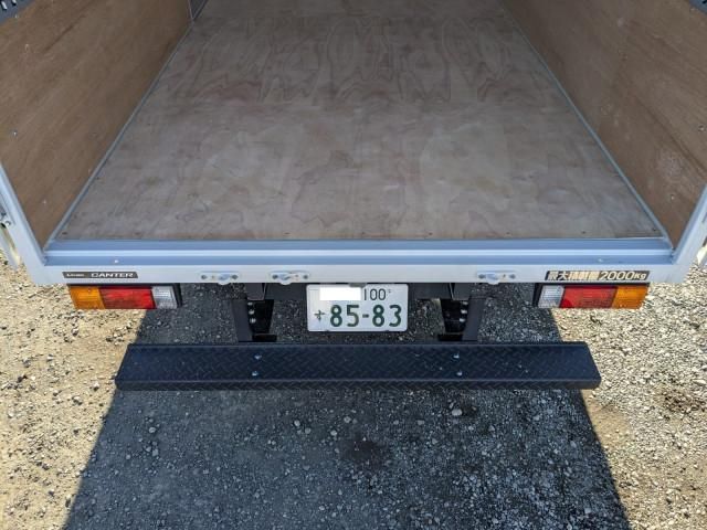 MITSUBISHI CANTER 2024 Image 31