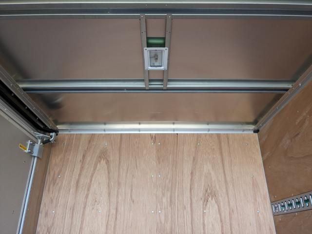 MITSUBISHI CANTER 2024 Image 31