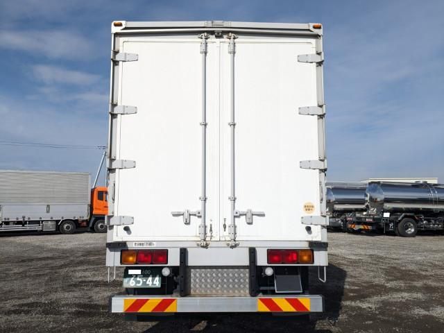 NISSAN DIESEL QUON 2015 Image 31