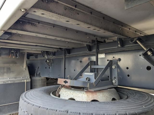 NISSAN DIESEL QUON 2015 Image 31