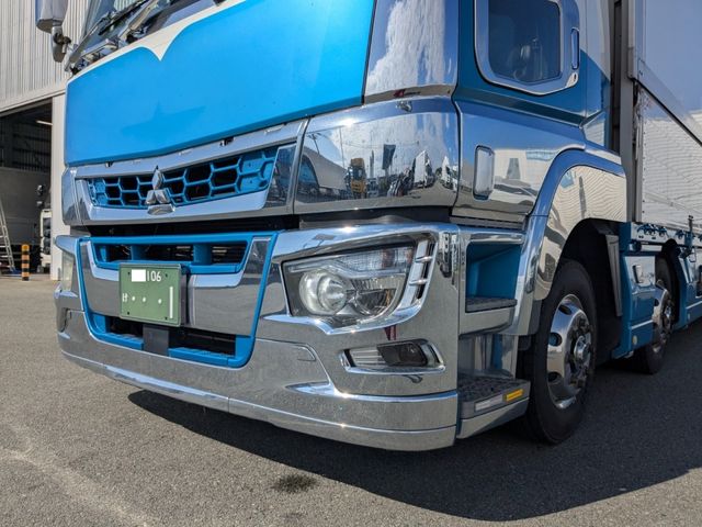 MITSUBISHI FUSOU SUPER GREAT 2018 Image 31