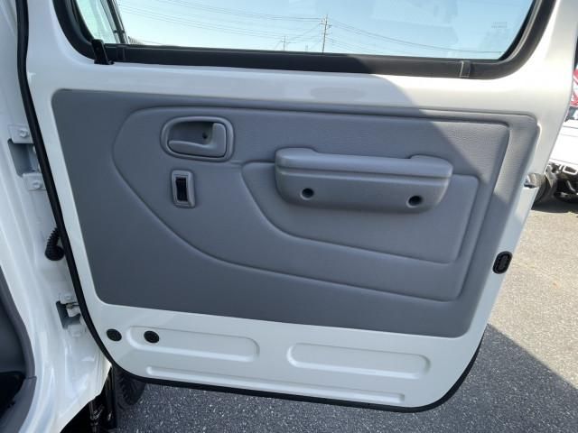 TOYOTA DYNA 2025 Image 31