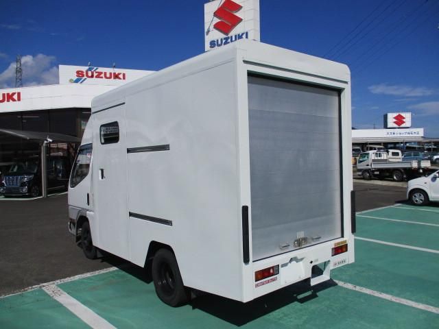 MITSUBISHI CANTER GUTS 1996 Image 31