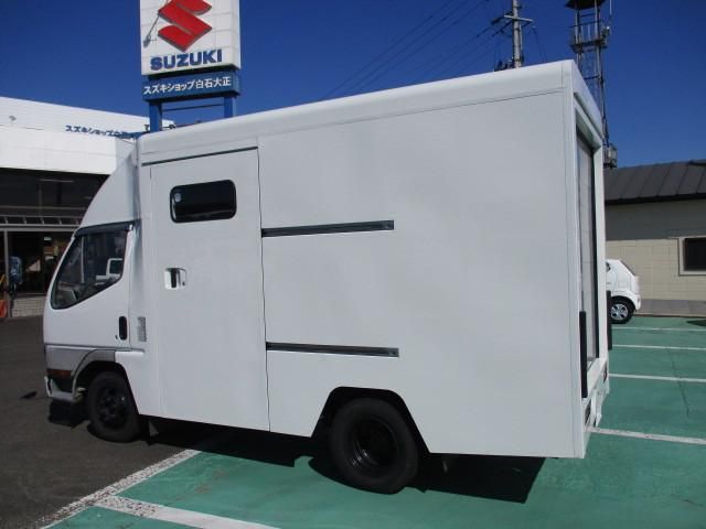 MITSUBISHI CANTER GUTS 1996 Image 31