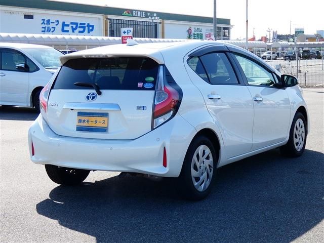 TOYOTA AQUA 2018 Image 31