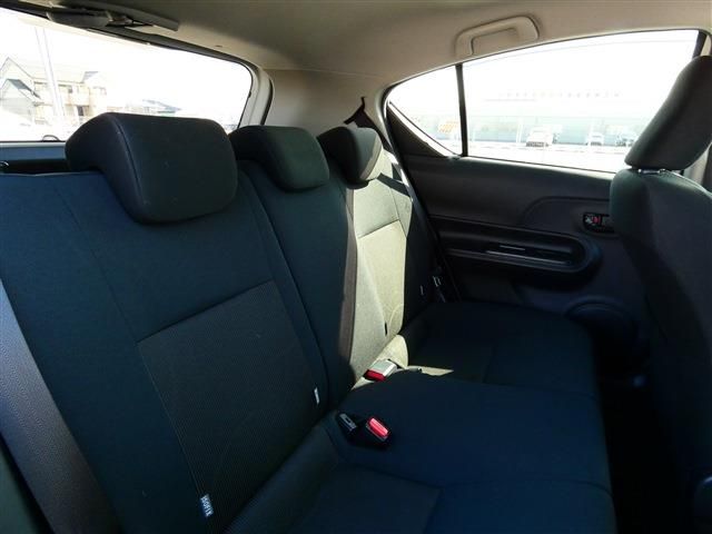 TOYOTA AQUA 2018 Image 31