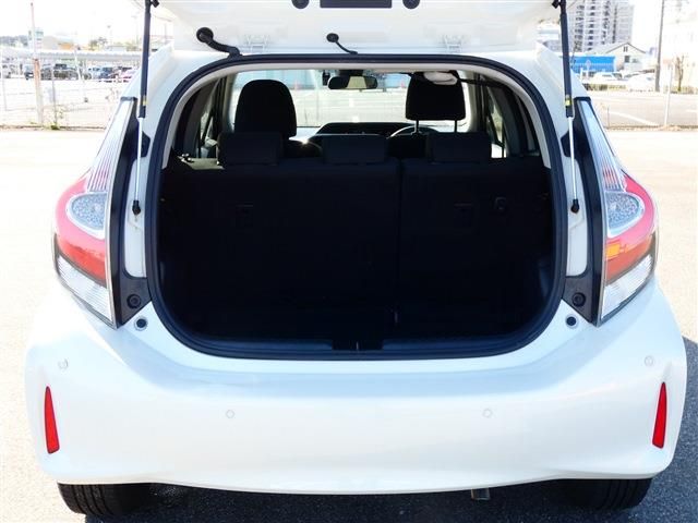 TOYOTA AQUA 2018 Image 31