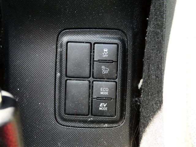 TOYOTA AQUA 2018 Image 31