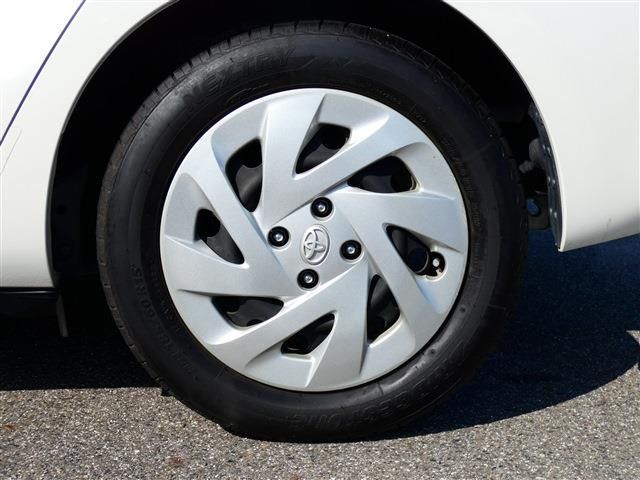 TOYOTA AQUA 2018 Image 31