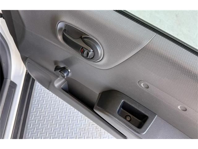 MAZDA FAMILIA VAN 4WD 2014 Image 31