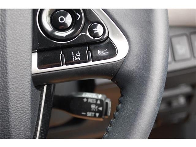 TOYOTA MIRAI 2017 Image 31