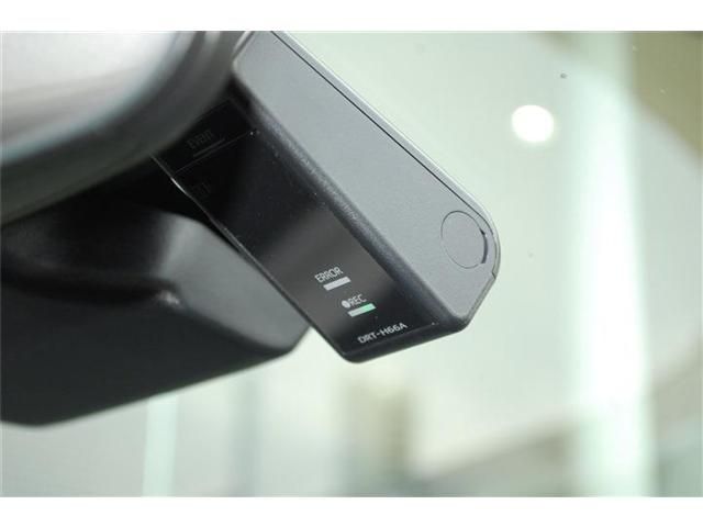 TOYOTA MIRAI 2017 Image 31