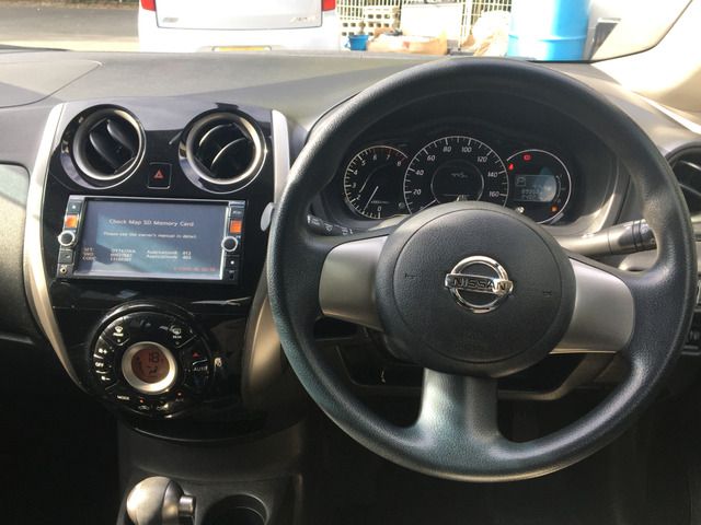 NISSAN NOTE 2013 Image 31