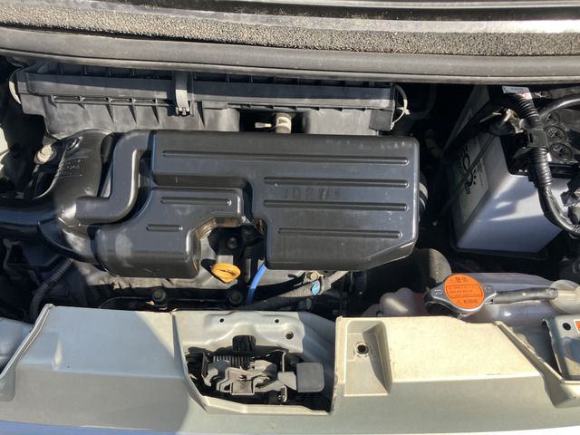 DAIHATSU MOVE CUSTOM 2010 Image 31