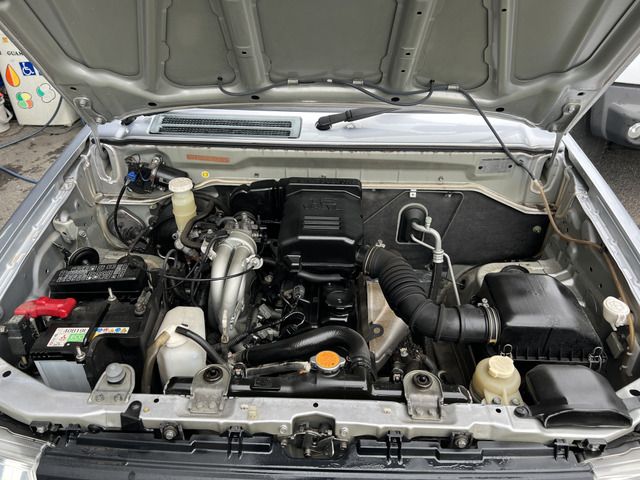 MITSUBISHI PAJERO MINI 2012 Image 31