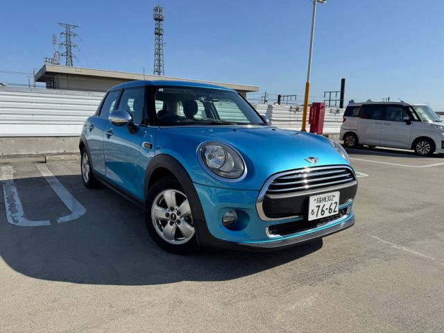 BMW MINI ONE 5DOOR 2017 Image 31