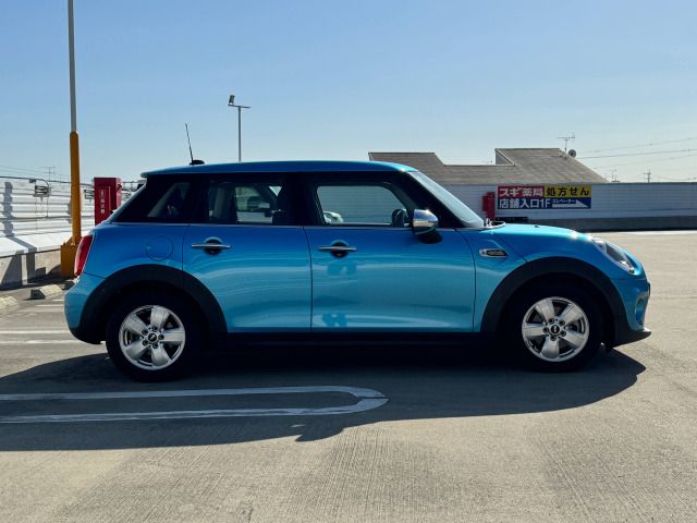 BMW MINI ONE 5DOOR 2017 Image 31