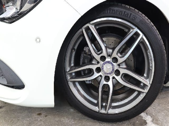 MERCEDES BENZ CLA SH 2017 Image 31