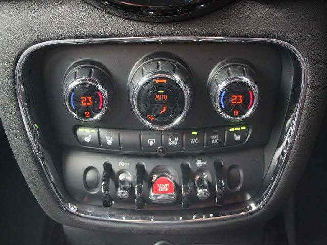 BMW MINI COOPER D CLUBMA 2019 Image 31