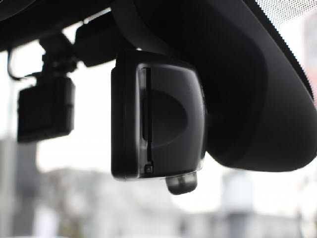 BMW MINI COOPER D CLUBMA 2019 Image 31