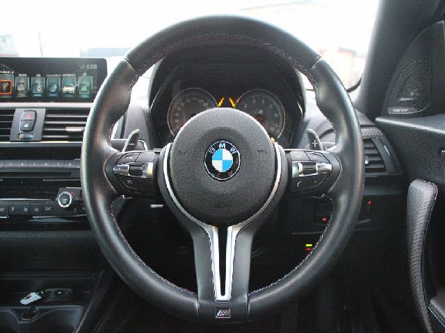 BMW M2 COUPE 2016 Image 31