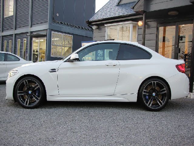 BMW M2 COUPE 2016 Image 31