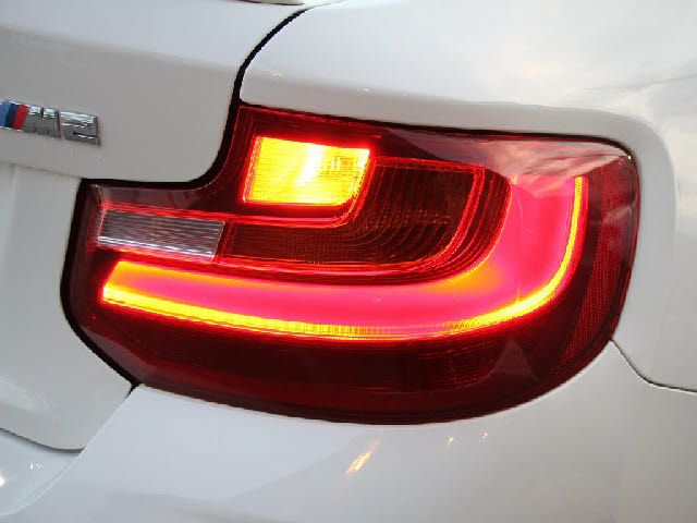 BMW M2 COUPE 2016 Image 31